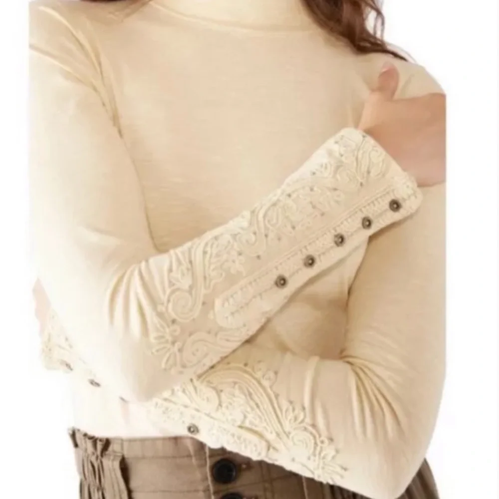 NWT Free People Top Hooked On You Long Sleeve Top Size Small